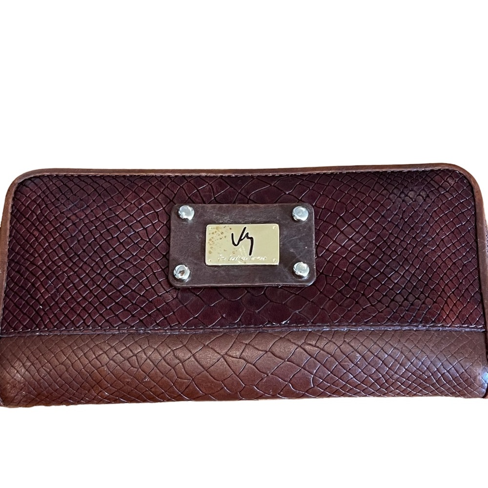Velez for Leather Lovers Croc Embossed Leather Zip Around Wallet